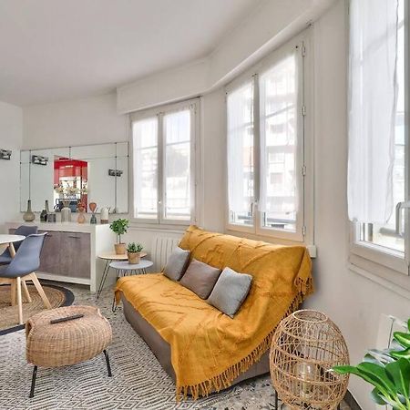 L29 Lenval Beach At 1Min Walk To Sea Front Ac Balcony Nizza Esterno foto