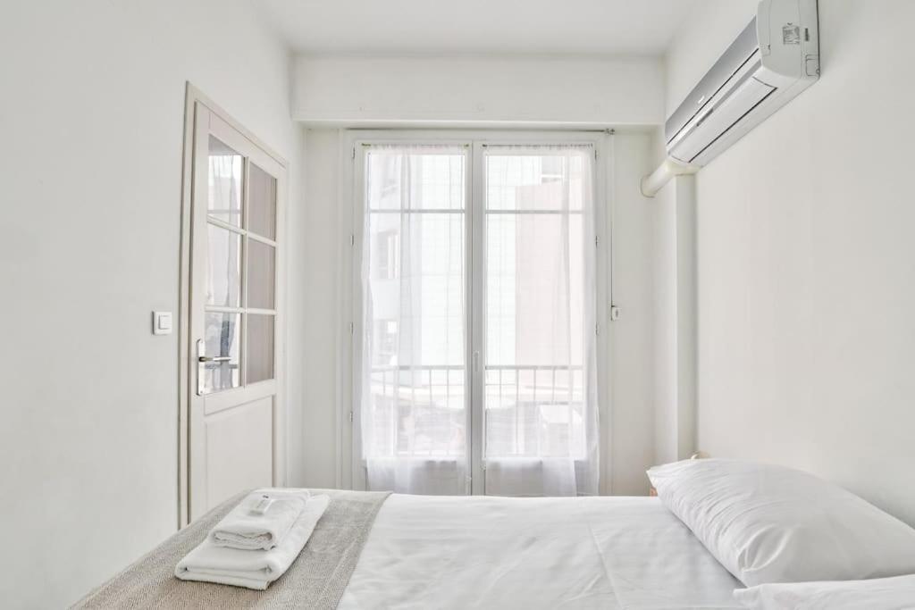 L29 Lenval Beach At 1Min Walk To Sea Front Ac Balcony Nizza Esterno foto